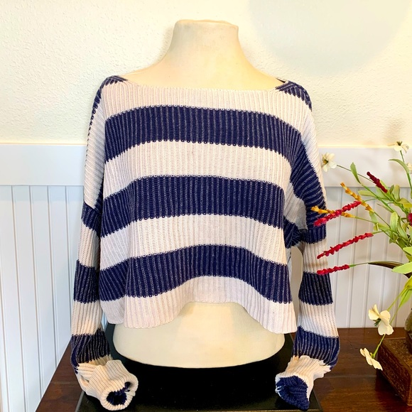 Free People Sweater - Picture 2 of 8